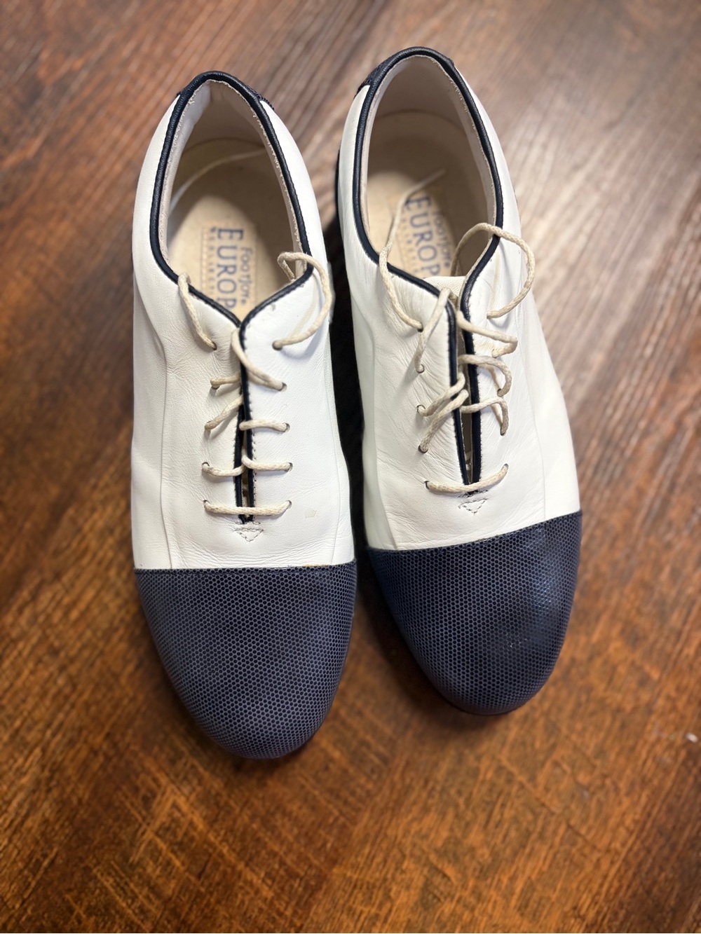 Vintage FootJoy Europa Women's Golf Cleats Sz 6.5 M - Classic Leather Two-Tone